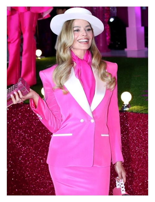 Barbie 2023 Margot Robbie Pink Blazer