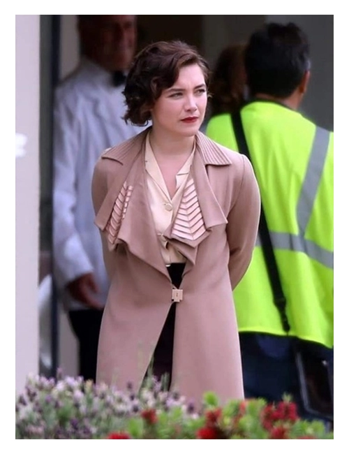 Oppenheimer 2023 Florence Pugh Brown Coat